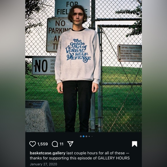 basketcase gallery jan 2020 verbal self-defense crewneck sweatshirt, size L - Picture 7 of 9